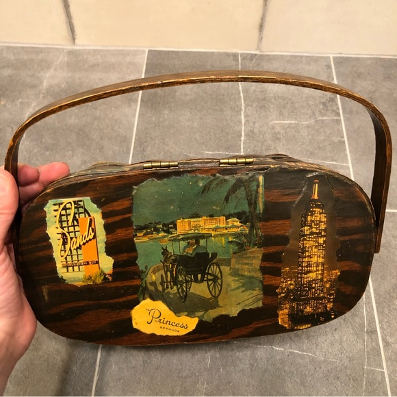 Vintage basket purse 1960s 60s brown travel postcard decoupage logo magazine - Picture 3 of 13